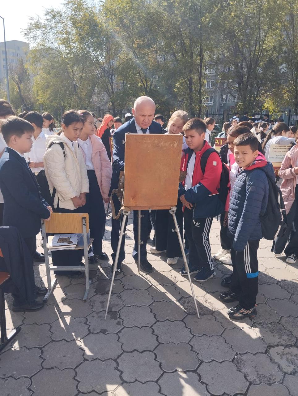 Табиғаттың суретін салу шеберлік сағатынан үзінді.